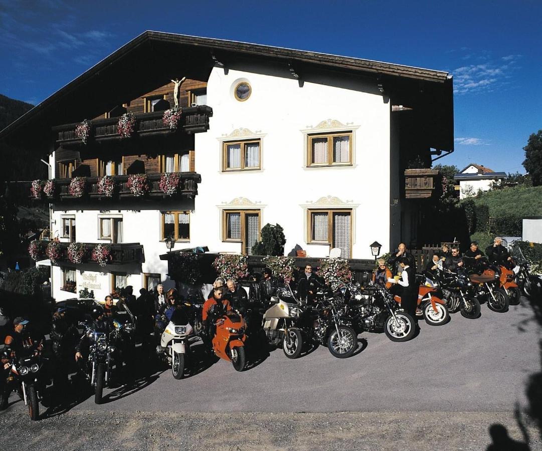 Hotel Marienhof- Erstes Motorradhotel In Fliess! Zewnętrze zdjęcie